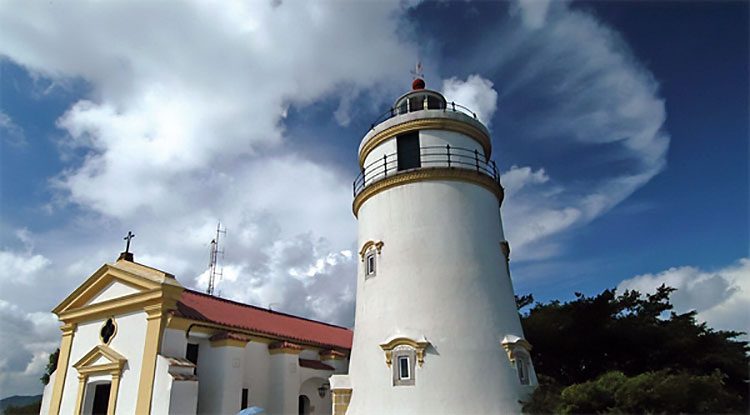 Guia Hill Lighthouse