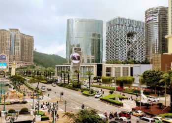Melco Crown third quarter loss narrows