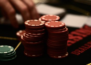 Russian Gambling Ring Off the Hook