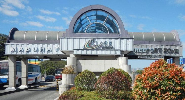 Philippines adds 2,000 Clark, Subic gaming workers to tax crackdown