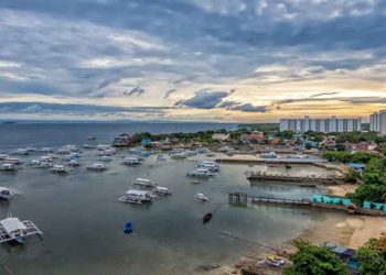 181 Chinese nationals arrested in dispute over POGO accreditation status