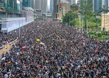 Analysts predict Hong Kong protests may benefit Macau
