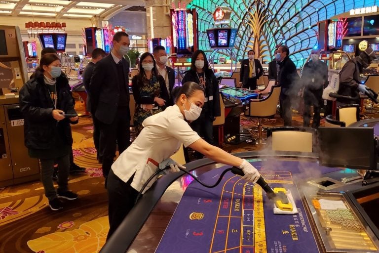mgm cotai casino resort 125 gaming tables.
