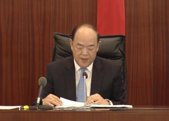 Few details on re-tendering process for Macau casino operators until 2021 as Chief Executive pushes mass market development in maiden policy address