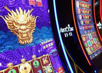 Digital on the rise but land-based COVID struggle sees Aristocrat profit fall 12.8% in 1H20