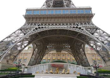 MGTO launches subsidy scheme for locals to visit Macau IR non-gaming attractions