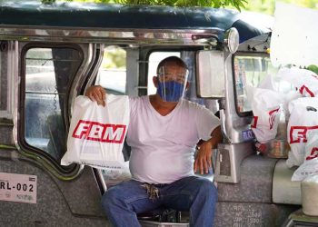 FBM donates 5,000 food and medical kits to Philippines Jeepney drivers