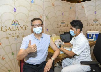 Macau vaccination drive sees 6,000 casino staff receive COVID-19 vaccines