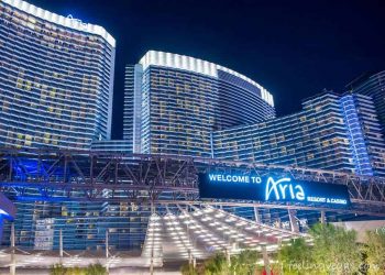 MGM Resorts to acquire remaining 50% CityCenter stake, sell to Blackstone