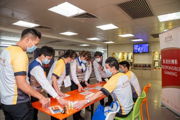 Sands China hosts responsible gaming roadshow for staff