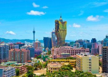 Macau GGR forecasts revised down amid concerns China border restrictions to stay until mid-2022
