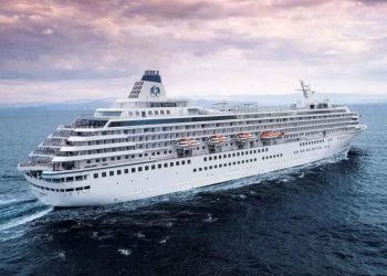Genting-owned Crystal Cruises ship diverts to Bahamas mid-cruise to avoid US seizure