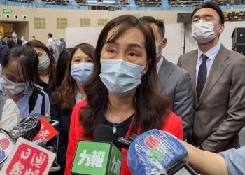 Macau working on plan to allow some foreigners in, Portugal top of the list