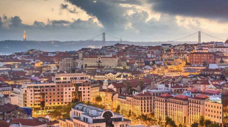 Macau to open borders to Portuguese nationals from 27 May