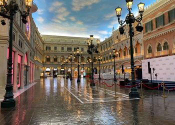 Macau’s casinos, retail malls near “ghost town” status as end of lockdown brings little relief