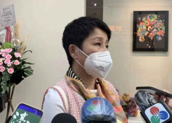 Angela Leong not worried about the 11 specific projects required in the Macau concession tender