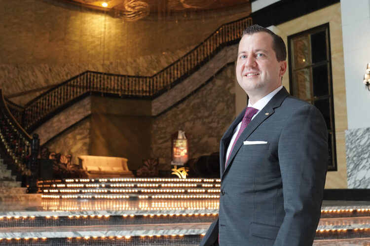 Vinzenz Rosa de Pauli: Asian loyalty