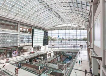 Shoppes at Marina Bay Sands nearing 100% occupancy as retail revenues climb 41% in June 2022 quarter