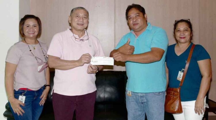 PAGCOR provides US$331,000 in financial grants to local beneficiaries