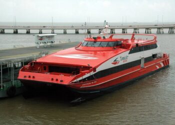 Macau confirms ferry services to and from Hong Kong to resume Sunday