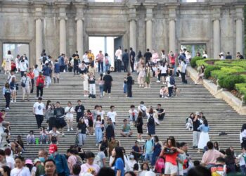 Macau welcomes 2.21 million visitor arrivals in May, slightly down month-on-month