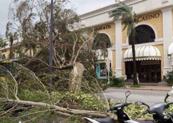 All casinos in Macau to close at 11pm due to Super Typhoon Saola