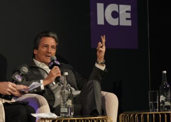 Bill Hornbuckle: MGM could produce its own slot titles, host “celebrity” live dealer games as technology brings online and land-based together