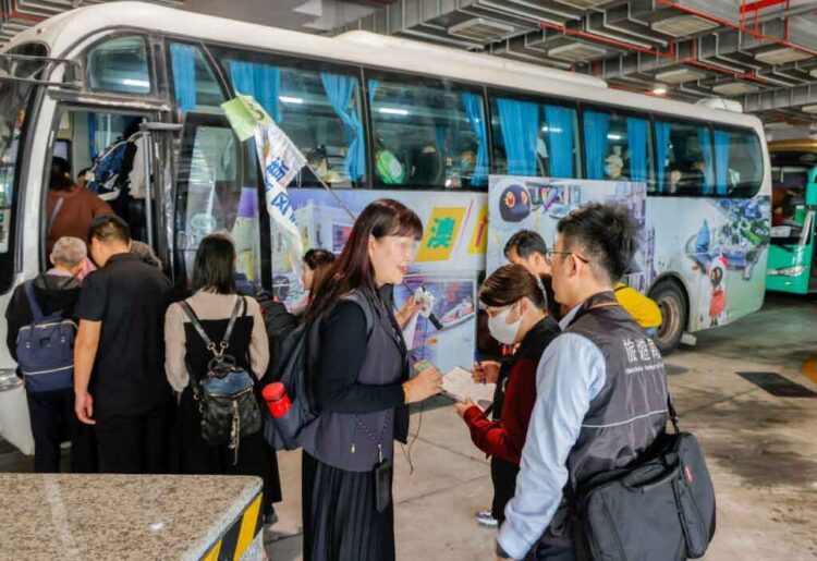 Macau to introduce new travel agent and tour guide laws to crack down on “zero-fare” tours