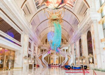 Latest auction by IPI receiver sees crystal dragons and two Rolls Royce vehicles up for sale