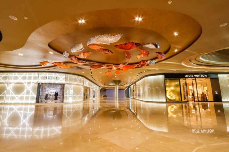 The Mall | NUSTAR: The new luxury shopping destination in the Philippines