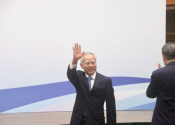 Sam Hou Fai announces candidacy for Macau’s Chief Executive election, stresses need for “moderate and diversified” economic development