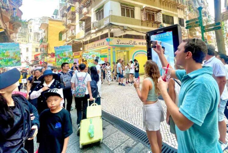 Macau visitor arrivals back to 93.4% of pre-COVID levels during July-August summer holidays