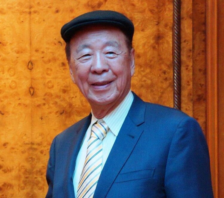 Lui Che Woo: A Visionary Leader with a Heart of Gold
