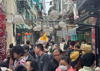 Macau hits new single day post-COVID visitor high of 219,092 arrivals