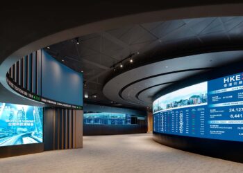 Century Ent opts not to take action after Chairman and controlling shareholder deals shares during black-out period