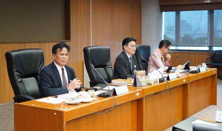 Bhumjaithai-dominated Thai senate calls on government to dump casino bill