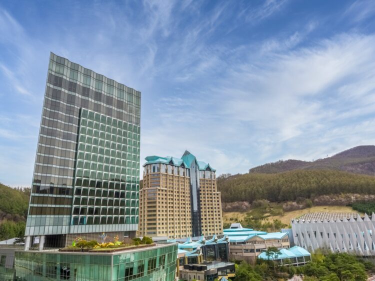 Data shows over 1,000 people visited Kangwon Land’s casino more than 100 times last year