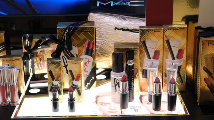 Bold holiday wonders await at Hann Wonderland in Clark